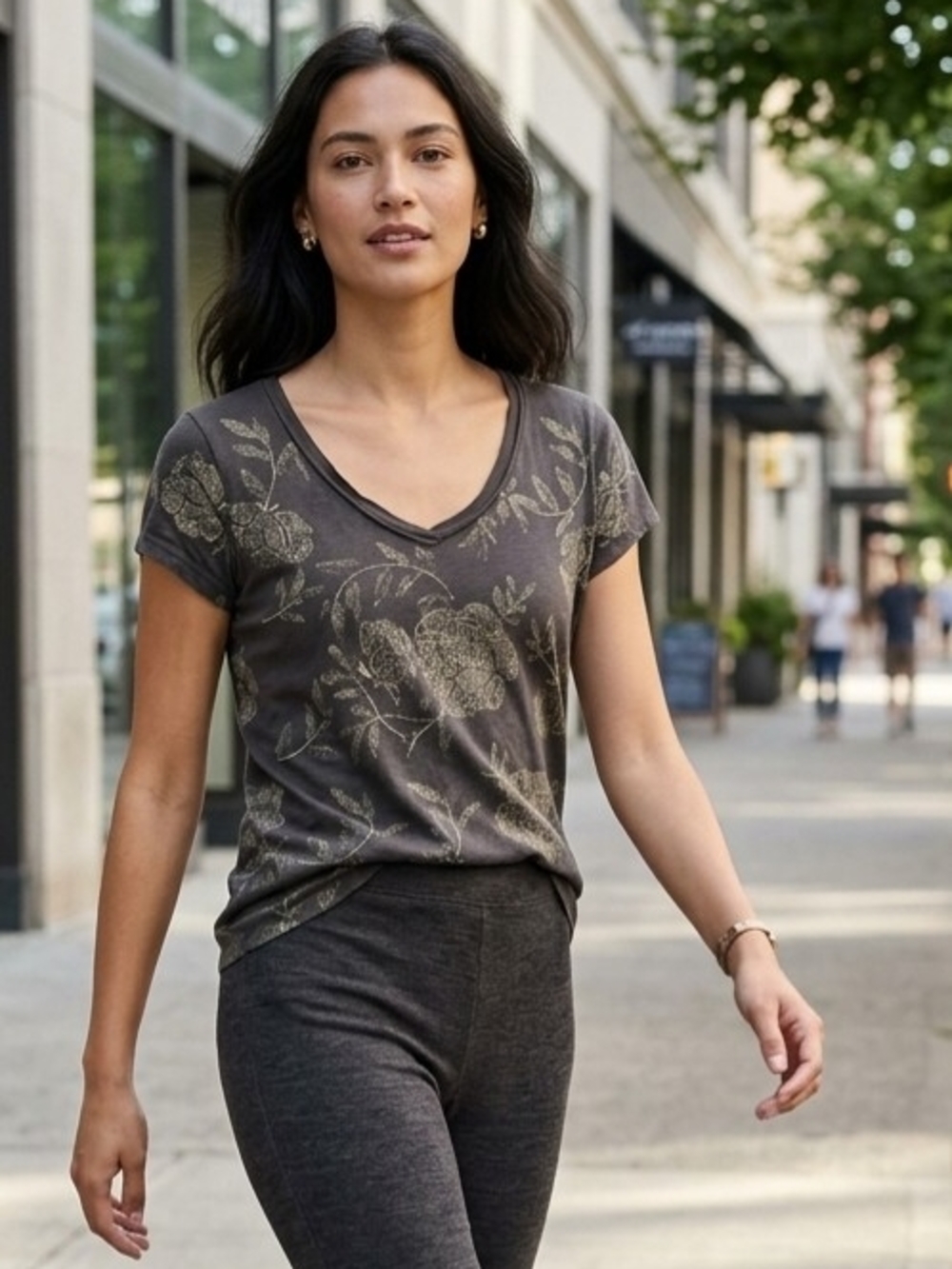 EDDIE BAUER Brown Floral V-Neck Short Sleeve Graphic T-Shirt L